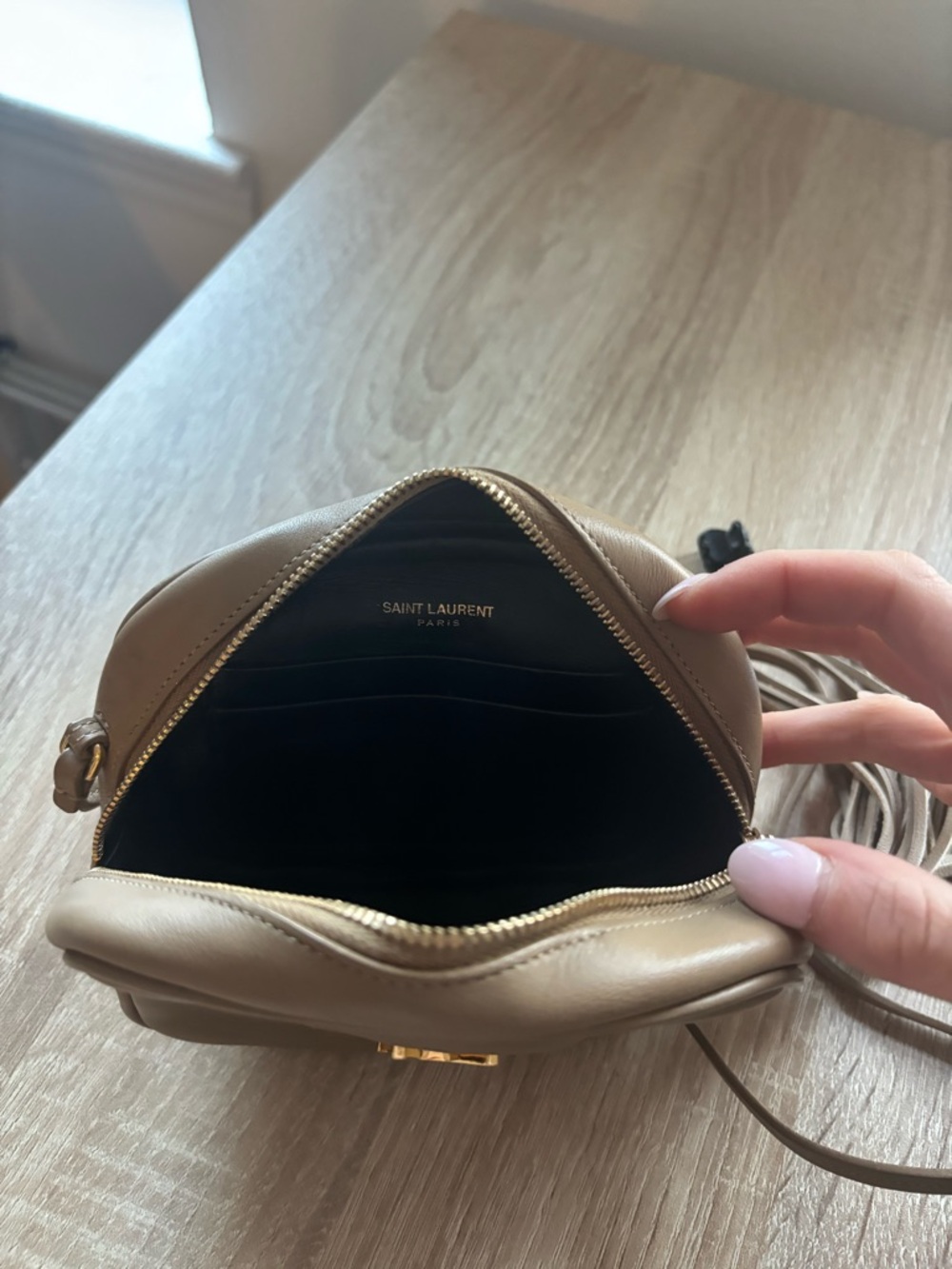 Saint Laurent Beige Crossbody Blogger Bag with Tassel and YSL Logo - Picture 5 of 7